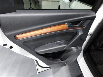2021 Audi Q5 quattro Premium 45 TFSI - Photo 18 - Rochelle, IL 61068