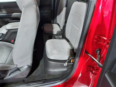 2016 Chevrolet Colorado Work Truck  EXTENDED CAB - Photo 11 - Rochelle, IL 61068