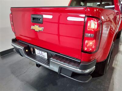 2016 Chevrolet Colorado Work Truck  EXTENDED CAB - Photo 9 - Rochelle, IL 61068