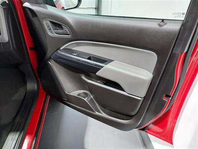 2016 Chevrolet Colorado Work Truck  EXTENDED CAB - Photo 14 - Rochelle, IL 61068
