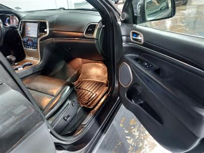 2014 Jeep Grand Cherokee Summit  4X4 - Photo 23 - Rochelle, IL 61068
