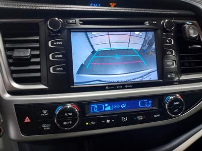 2016 Toyota Highlander XLE   - Photo 37 - Rochelle, IL 61068
