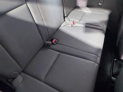 2016 Toyota Highlander XLE   - Photo 24 - Rochelle, IL 61068