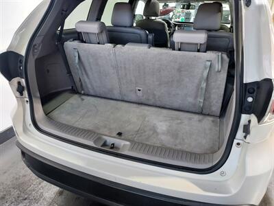 2016 Toyota Highlander XLE   - Photo 26 - Rochelle, IL 61068