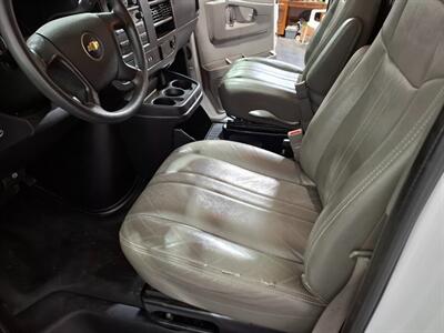 2015 Chevrolet Express 2500  135'' CARGO VAN - Photo 10 - Rochelle, IL 61068