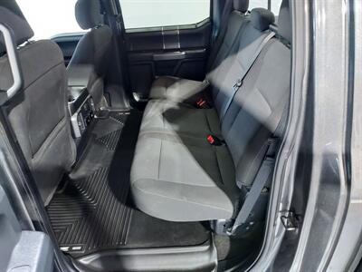 2018 Ford F-150 XLT  SPORT 4X4 - Photo 12 - Rochelle, IL 61068