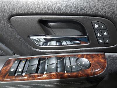 2012 GMC Yukon Denali   - Photo 26 - Rochelle, IL 61068