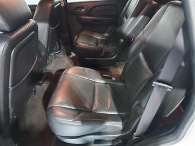 2012 GMC Yukon Denali   - Photo 15 - Rochelle, IL 61068