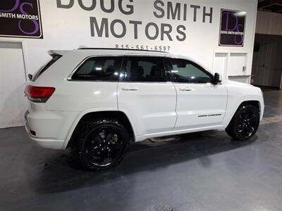 2015 Jeep Grand Cherokee Laredo 4X4 SUV - Photo 8 - Rochelle, IL 61068
