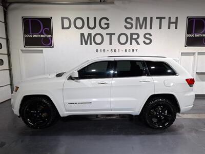2015 Jeep Grand Cherokee Laredo 4X4 SUV - Photo 2 - Rochelle, IL 61068