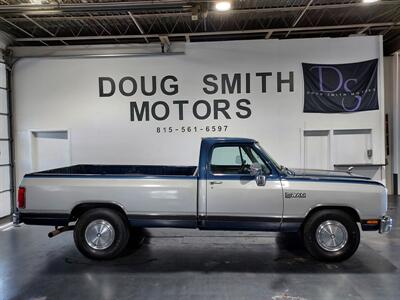 1990 Dodge Ram 3500 D350  CAMPER SPECIAL - Photo 1 - Rochelle, IL 61068