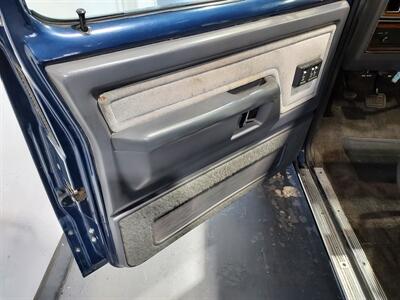 1990 Dodge Ram 3500 D350  CAMPER SPECIAL - Photo 17 - Rochelle, IL 61068