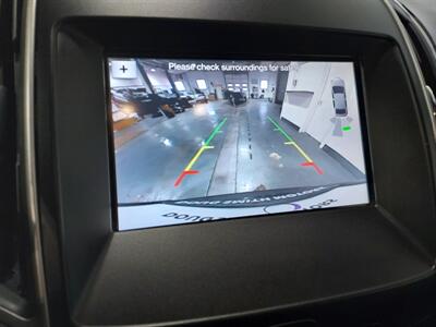 2019 Ford Edge SEL   - Photo 8 - Rochelle, IL 61068
