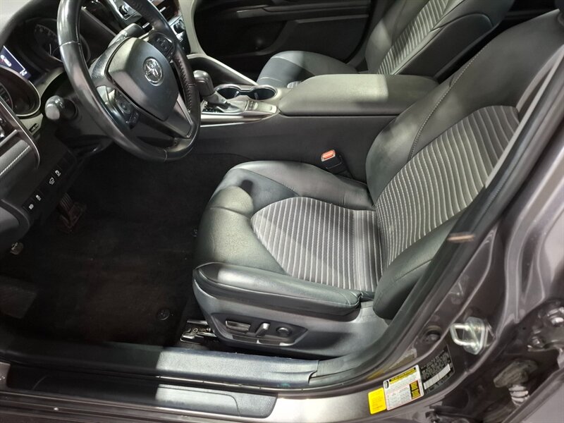 2024 Toyota Camry SE - Photo 14