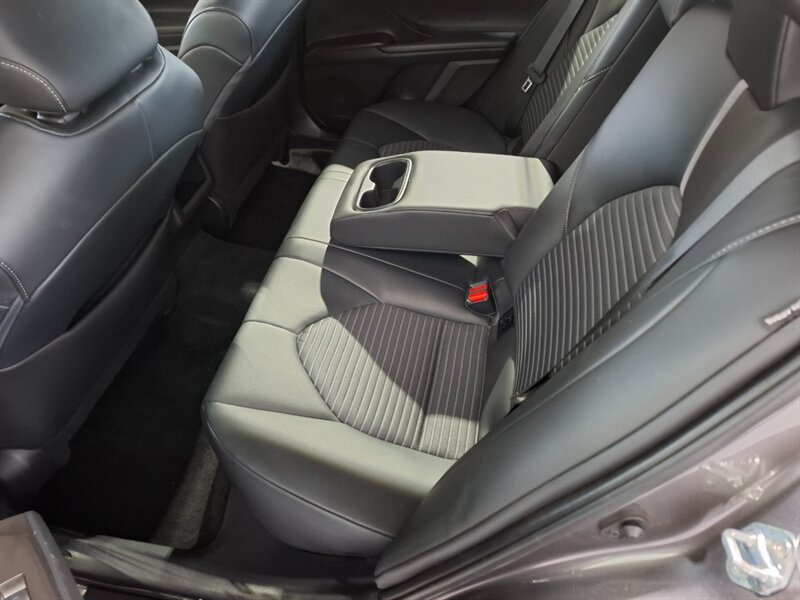 2024 Toyota Camry SE - Photo 16