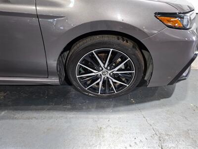 2024 Toyota Camry SE  SEDAN - Photo 10 - Rochelle, IL 61068
