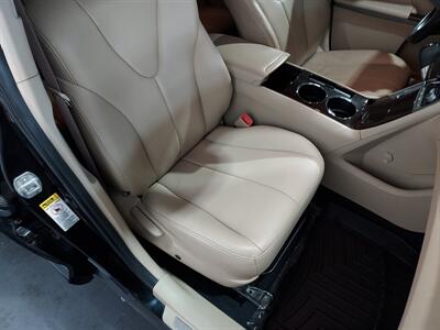 2009 Toyota Venza AWD V6   - Photo 13 - Rochelle, IL 61068