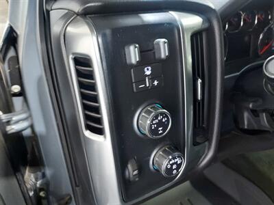 2015 Chevrolet Silverado 1500 LT  Z71 - Photo 21 - Rochelle, IL 61068
