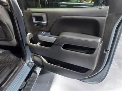 2015 Chevrolet Silverado 1500 LT  Z71 - Photo 17 - Rochelle, IL 61068