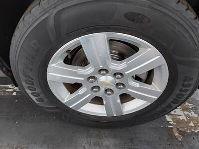 2011 Chevrolet Traverse LT   - Photo 22 - Rochelle, IL 61068