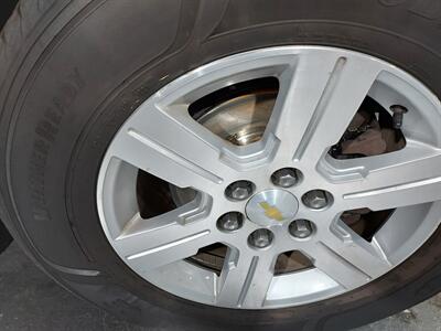 2011 Chevrolet Traverse LT   - Photo 24 - Rochelle, IL 61068