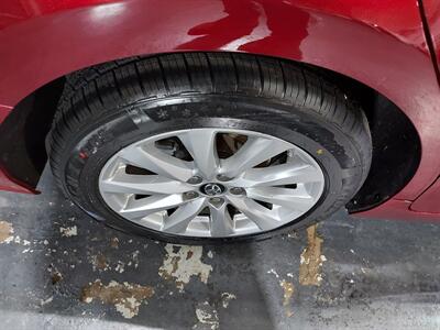 2018 Toyota Camry LE  SEDAN - Photo 36 - Rochelle, IL 61068