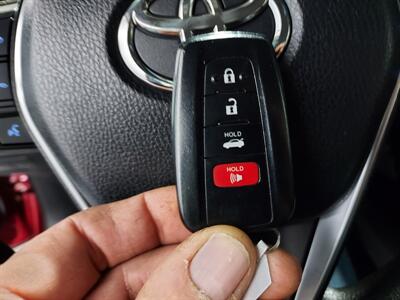 2018 Toyota Camry LE  SEDAN - Photo 28 - Rochelle, IL 61068