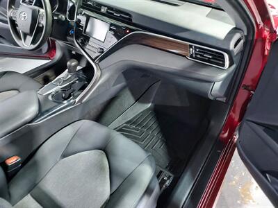 2018 Toyota Camry LE  SEDAN - Photo 15 - Rochelle, IL 61068