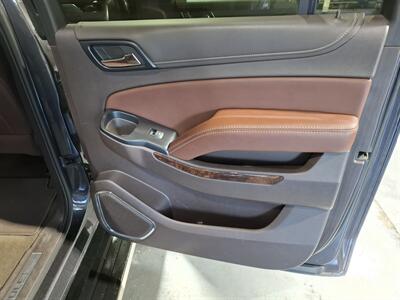 2018 Chevrolet Suburban Premier 4WD - Photo 22 - Rochelle, IL 61068