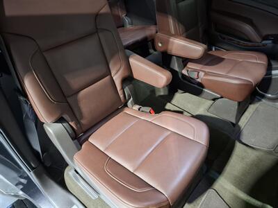 2018 Chevrolet Suburban Premier 4WD - Photo 18 - Rochelle, IL 61068