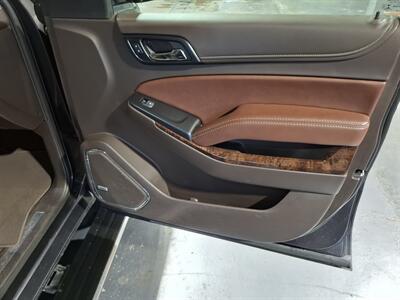 2018 Chevrolet Suburban Premier 4WD - Photo 21 - Rochelle, IL 61068