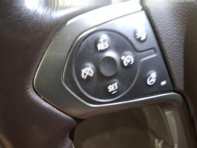 2018 Chevrolet Suburban Premier 4WD - Photo 27 - Rochelle, IL 61068