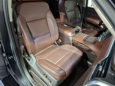 2018 Chevrolet Suburban Premier 4WD - Photo 16 - Rochelle, IL 61068