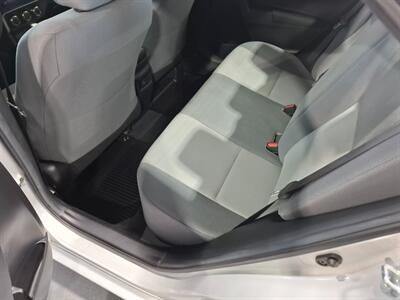 2018 Toyota Corolla L Sedan - Photo 12 - Rochelle, IL 61068