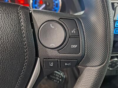 2018 Toyota Corolla L Sedan - Photo 18 - Rochelle, IL 61068