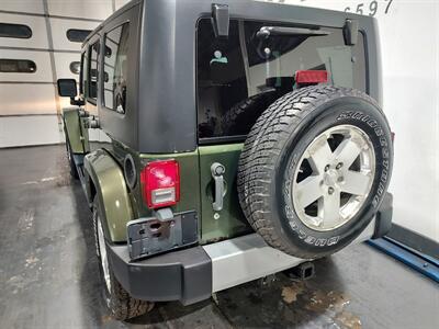 2008 Jeep Wrangler Unlimited Sahara  4X4 - Photo 9 - Rochelle, IL 61068