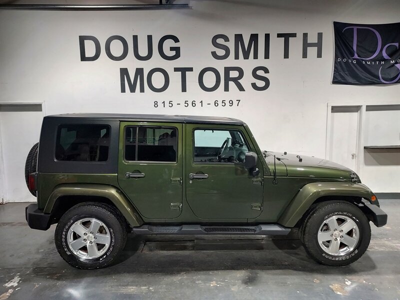 2008 Jeep Wrangler Unlimited Sahara 4X4 - Photo 1 - Rochelle, IL 61068