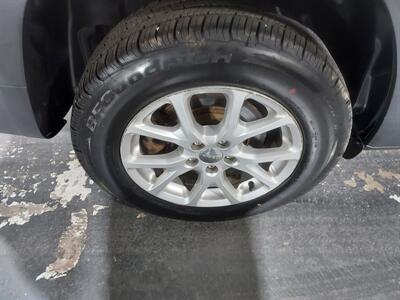 2018 Jeep Cherokee Latitude Plus  AWD - Photo 29 - Rochelle, IL 61068