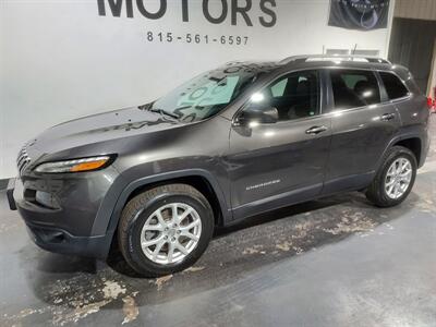 2018 Jeep Cherokee Latitude Plus  AWD - Photo 3 - Rochelle, IL 61068
