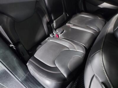 2018 Jeep Cherokee Latitude Plus  AWD - Photo 14 - Rochelle, IL 61068