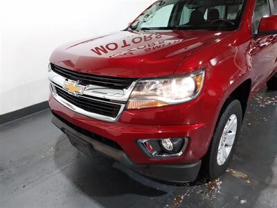 2019 Chevrolet Colorado LT CREW CAB 4X4 - Photo 4 - Rochelle, IL 61068
