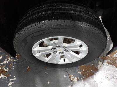 2019 Chevrolet Colorado LT CREW CAB 4X4 - Photo 25 - Rochelle, IL 61068