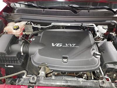 2019 Chevrolet Colorado LT CREW CAB 4X4 - Photo 23 - Rochelle, IL 61068