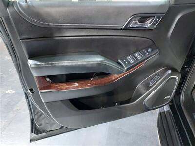 2019 GMC Yukon XL SLT   - Photo 25 - Rochelle, IL 61068