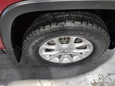 2015 Jeep Cherokee Latitude  SUV 4X4 - Photo 31 - Rochelle, IL 61068