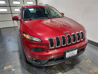 2015 Jeep Cherokee Latitude  SUV 4X4 - Photo 6 - Rochelle, IL 61068