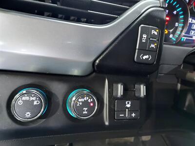 2017 Chevrolet Tahoe LT   - Photo 27 - Rochelle, IL 61068