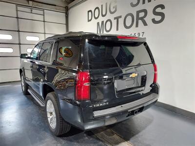 2017 Chevrolet Tahoe LT   - Photo 10 - Rochelle, IL 61068