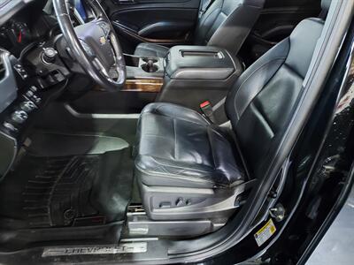 2017 Chevrolet Tahoe LT   - Photo 11 - Rochelle, IL 61068