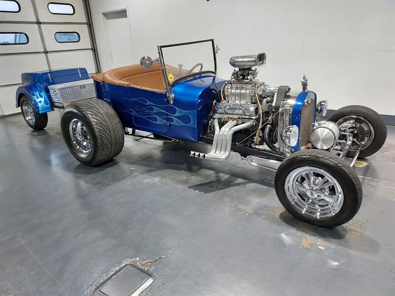 1923 Ford Model T ROADSTER - Photo 1 - Rochelle, IL 61068